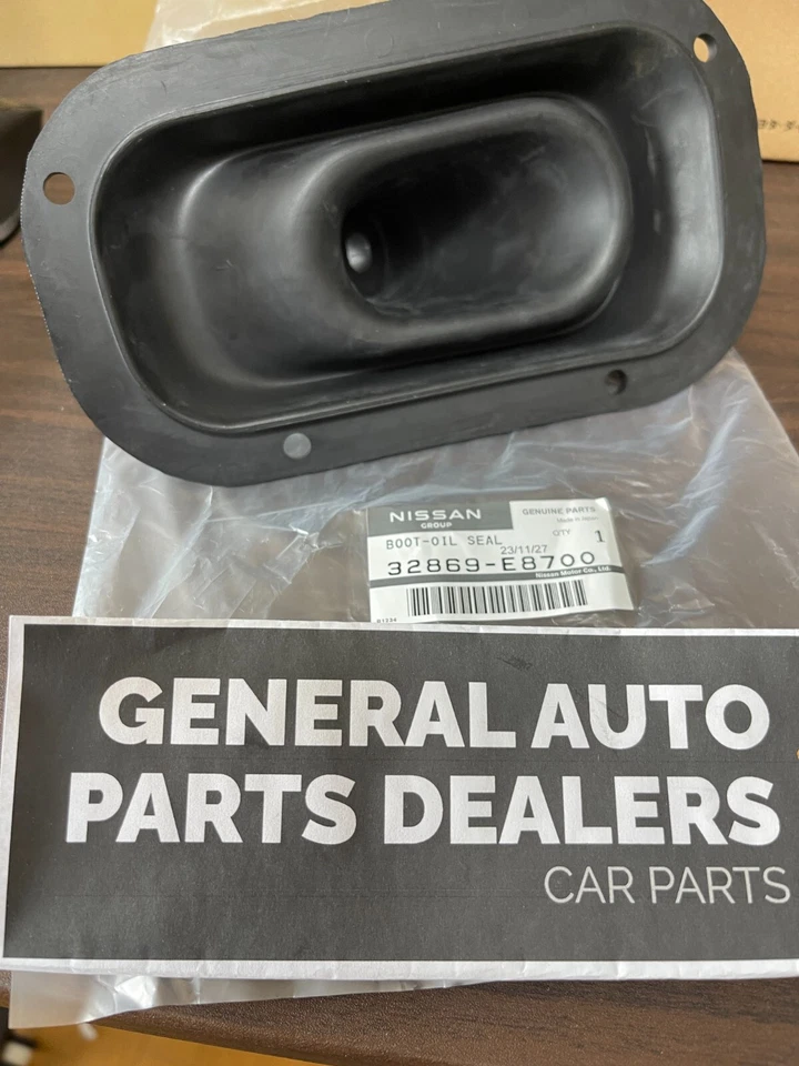 GENUINE NISSAN OEM DATSUN 240Z 260Z 280Z Manual Shift Boot Rubber 32869-E8700 - Image 2 of 4