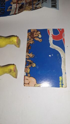 WWF LJN Hulk Hogan Action Figure WWE Wrestling con poster e card wrestling - Foto 16 di 18