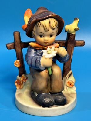 Vintage Goebel Hummel Figurine ''She Loves Me, She Loves Me Not'' Hum 174 TMK-3
