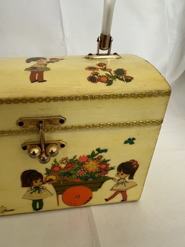 Vintage Sammlerstück kleines Mädchen Blumen Decoupage Holzkiste Handtasche Kunstperlen - Bild 3 von 13