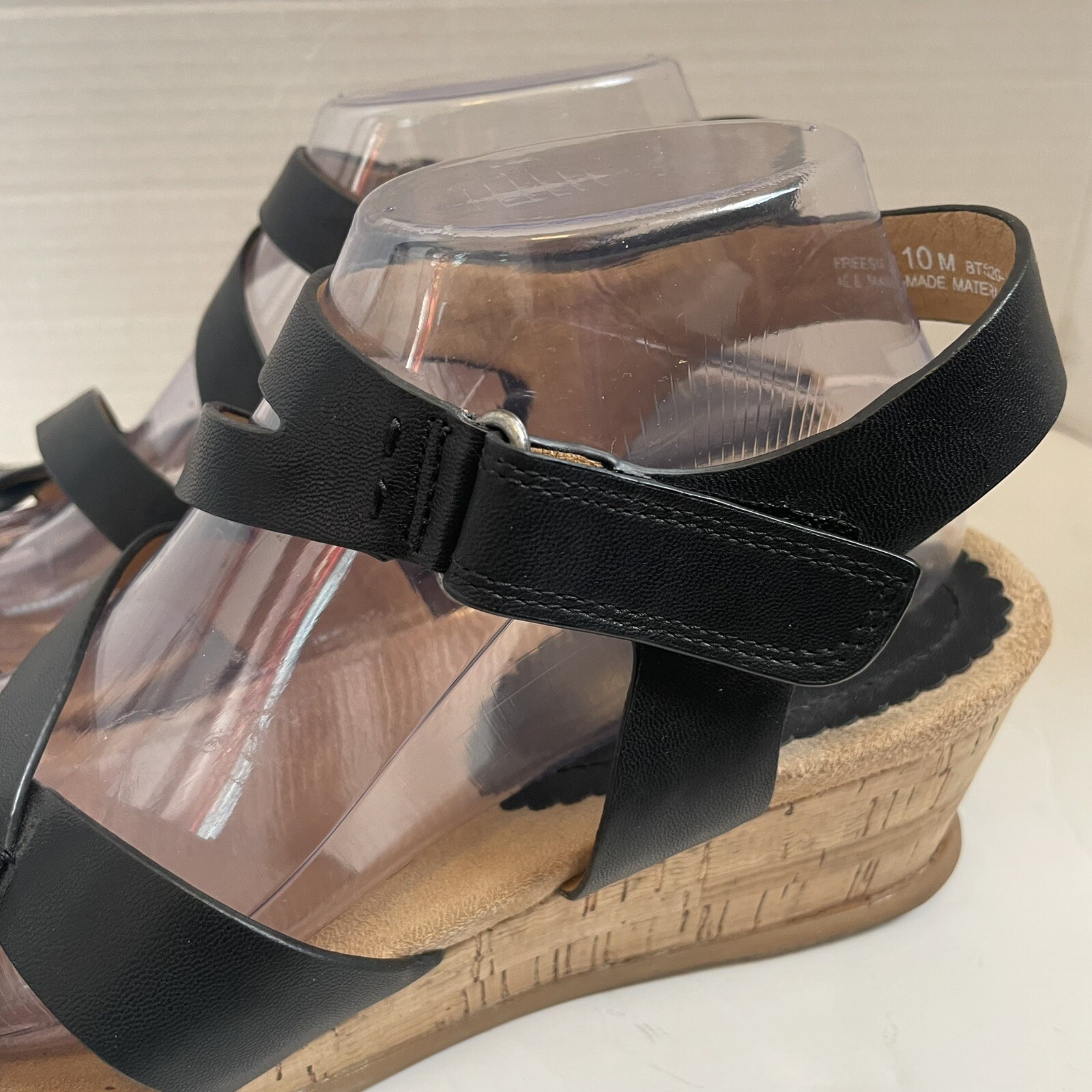baretraps cork sandals