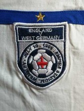 MENS ENGLAND WEST GERMANY 1966 RETRO REPLICA SOCCER FOOTBALL SHIRT JERSEY SIZE S