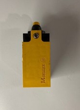 ONE 1 EATON MOELLER LS Series Expandable Position Switch LS-02 USED
