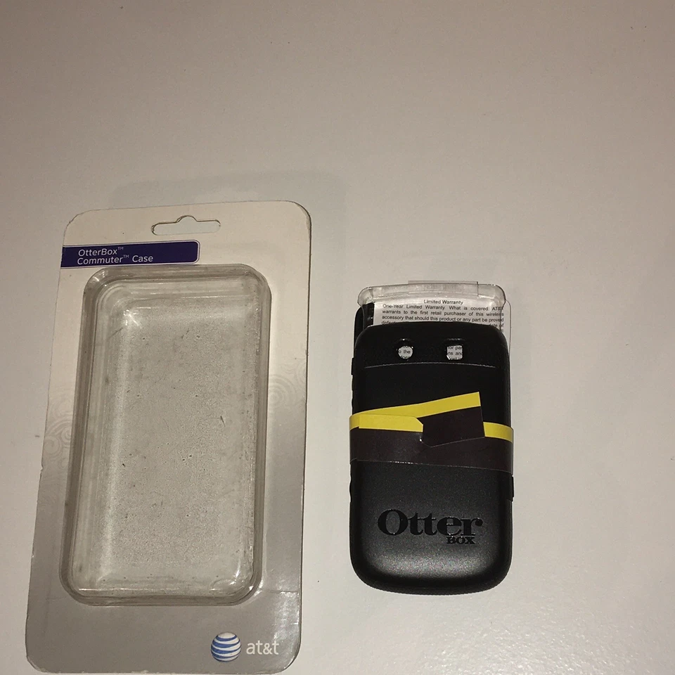 LOTE DE 6 fundas Otterbox Commuter Series para Blackberry Torch 9800S/9810S - negras Foto 2 de 4