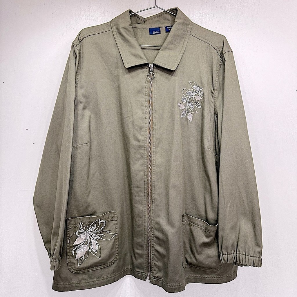 Vintage 90s Green Embroidered Silver Floral Smock… - image 1