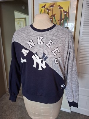 NY Yankees Sequin Sweatshirt ~ G-III 4 Her ~  Navy White Gray Women's Size Large