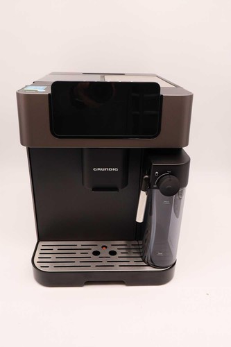 Grundig Kaffeevollautomat KVA 7230 (OneTouch, Edelstahlmahlwerk, Milchbehälter)