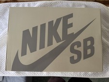 NOTE Manchester x Nike SB Dunk Low Brew & Bis...