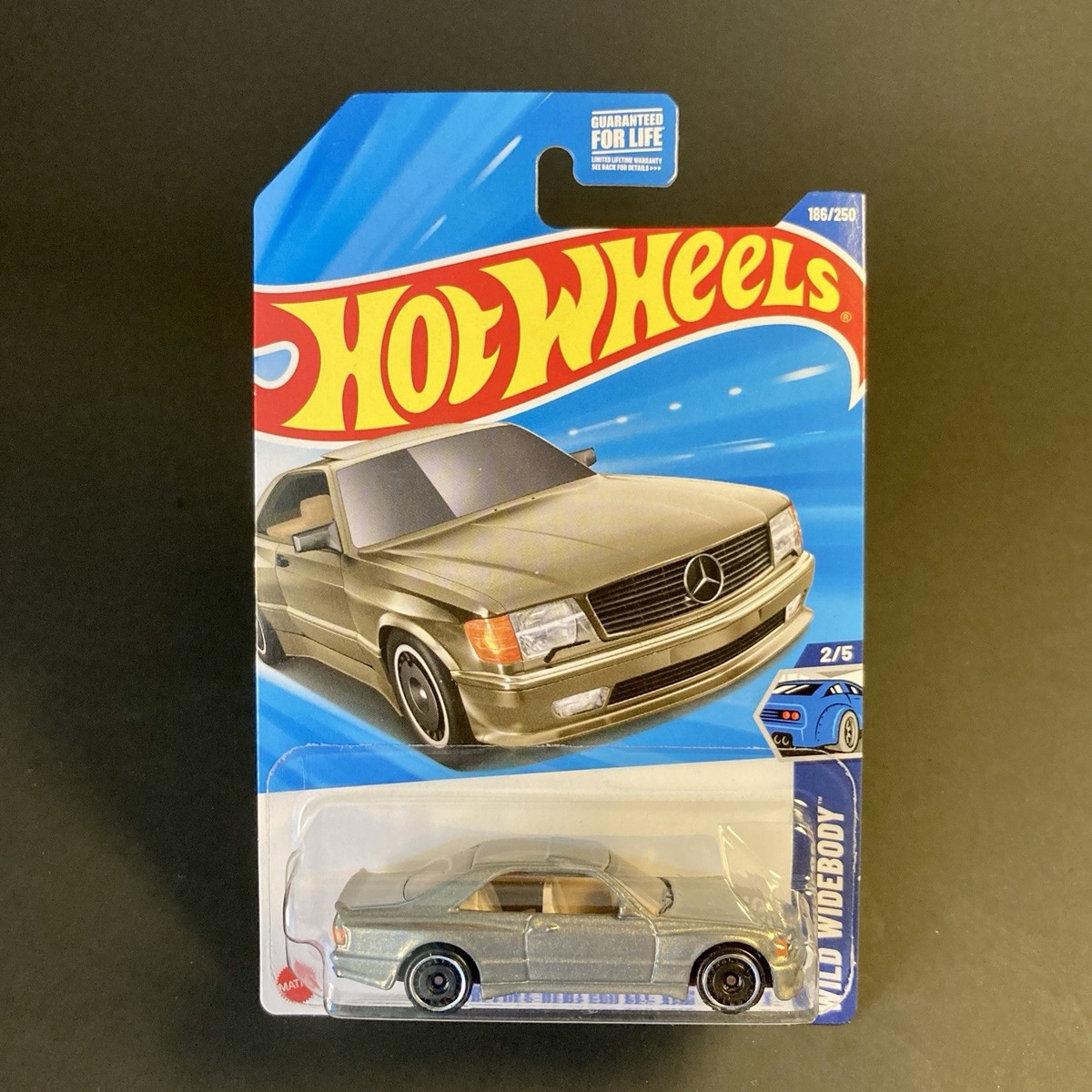 Hot Wheels 2025 Mainline '89 Mercedes-Benz 560 SEC AMG Gold #186