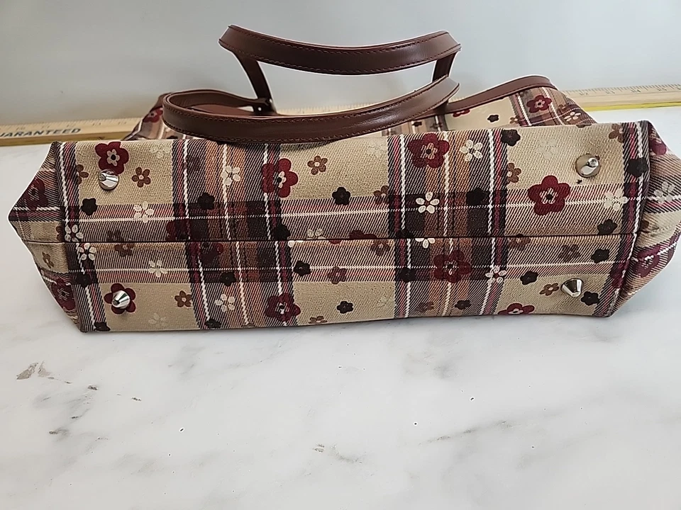 Cartera Isabella Fiore Floral Dachshund Weiner Dog 15X9 D22 Foto 4 de 4