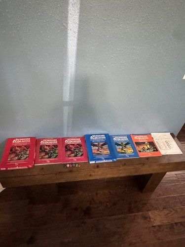Vintage TSR D&D Basic Set Expert Set w/ Books X1 Isle of Dread Dice