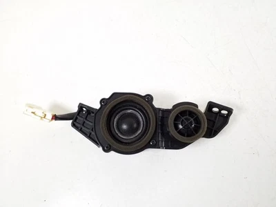TOYOTA AVENSIS Sedan T27 Subwoofer 86160-05170 2.00 Diesel 93kw 2011 21026214 - Photo 1/2