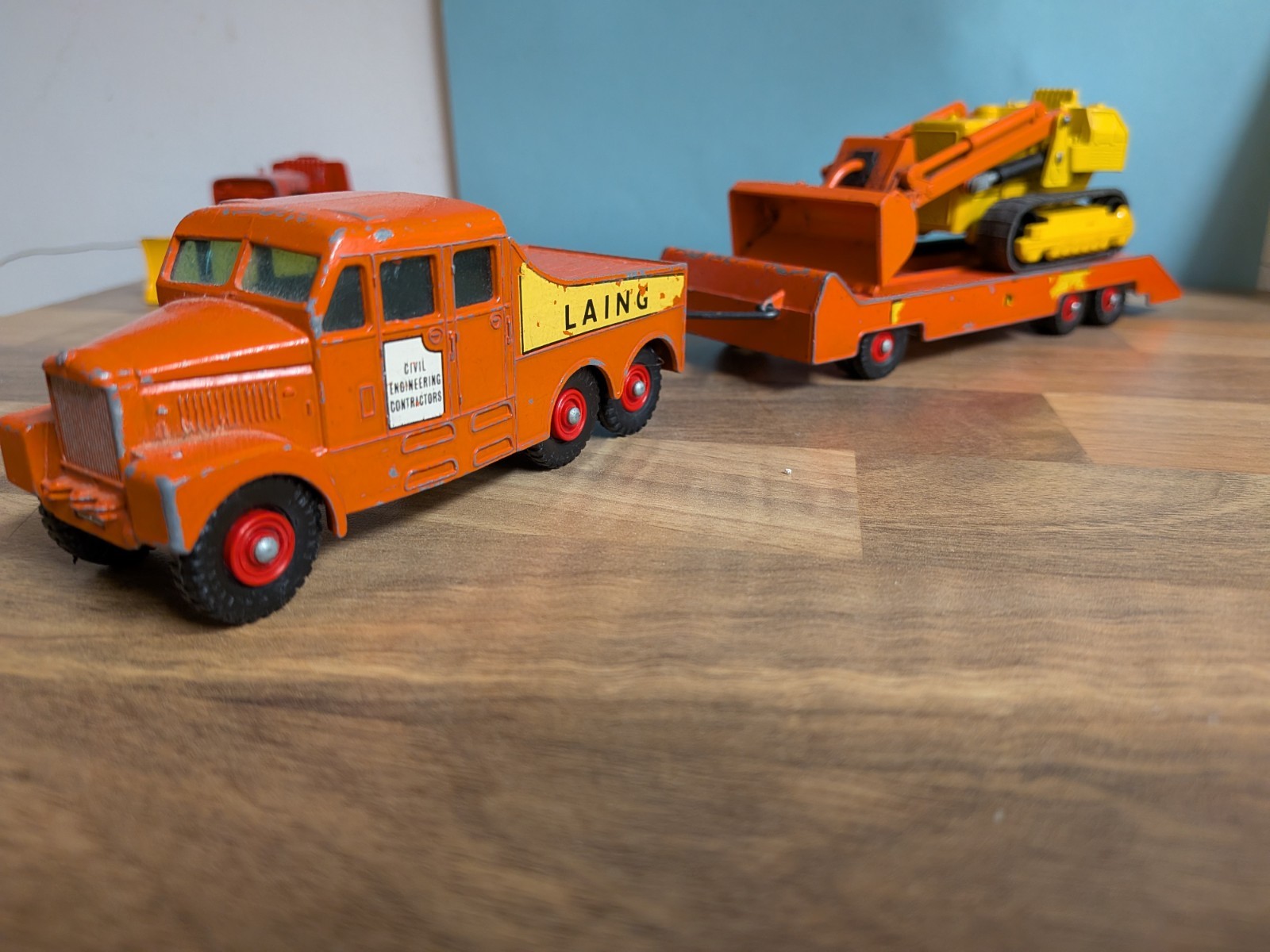 Matchbox 8d, Caterpillar Tractor - Free Price Guide & Review