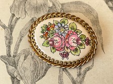 Ancienne Broche en métal doré et céramique décor fleurs - bijoux Vintage
