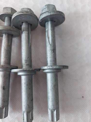 Top Original BMW Achsen Querlenker Schrauben 6796196 6786186 6760668 wie neu!