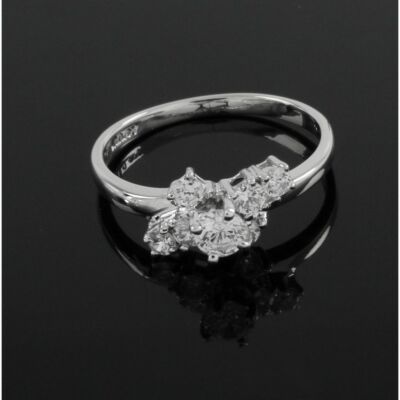 0.85ct Round Cut Simulated Diamond Platinum Plated Engagement Ring SZ 6.5 E304