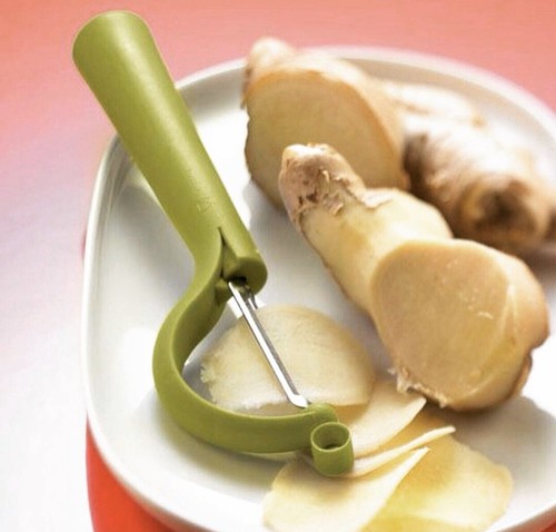 Tupperware Pelaverdure Verticale IDEALE PER TAGLIARE ANCHE LE MELE I KIWI  PATATE | eBay