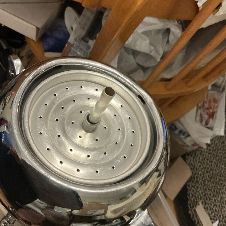 Vintage 1940s Art Deco Forman Bros. 8 Cup Coffee Pot Maker Urn Bakelite - Image 3 of 3