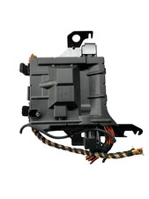 10–16 Porsche Panamera Battery Distribution Relay Junction Fuse Box 97061030101