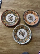Artiznimo  Plates. 9 In Each. Set Of 3.  Dishwasher And Microwave Safe
