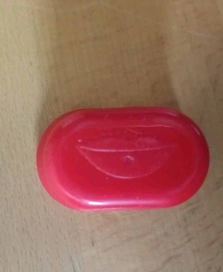 Lip Enhancer Device - Plumper Lippen, Volle Lippen, Ideal für Tanzpartys Neu!! - Bild 3 von 3