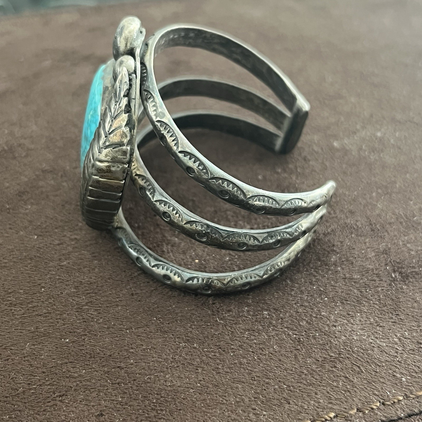 Unsigned Native American Silver Turquoise Cuff - image 3