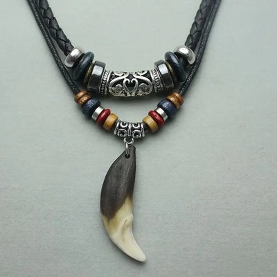 Vintage Men's Wolf Tooth Pendant Necklace   Leather Beaded Woven Prayer Jewelry