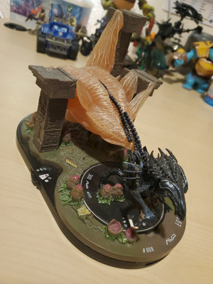 HEROCLIX HorrorClix AVP Alien Queen Action Pack Aliens vs Predator