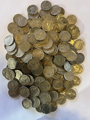 US Buffalo Nickels. 203 fine and very fine. 1920-1937. P+D. Very few S.