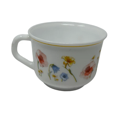 Arcopal Of France Coffee Cup With Floral Pattern Dainty Minimal Vintage