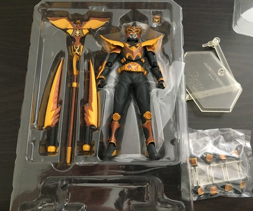 figma SP-031 Kamen Rider Wrath Kamen Rider Dragon Knight Odin Ryuki Max Factory - Picture 6 of 9