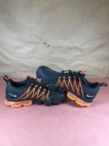 nike air vapormax run utility black orange