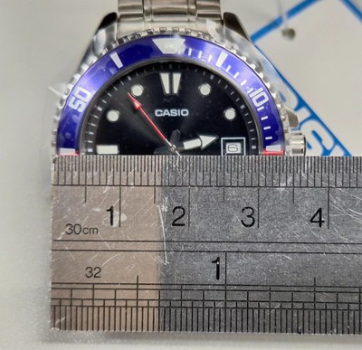 Casio MDV-10D-1A3 Analog 38.5 mm Dail Stainless Steel Blue Red 