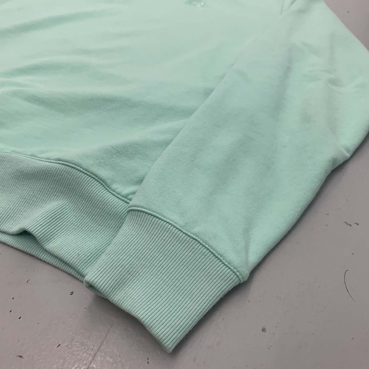 Weave Hoodie Champion Sweater Lime Green Dress Fila Crewneck Sweatshirt  Pullover Teal Light Blue Sweater Womens Size Medium