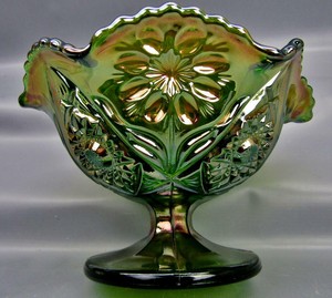 Modern-Imperial-FOUR-SEVENTY-FOUR-474-Green-Marked-Carnival-Glass-Compote-6933