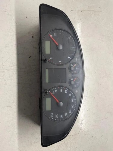 VW TRANSPORTER V T5 Flatbed Kombiinstrument 88311346 2.50 Diesel 96kw 34774186