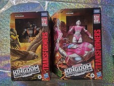 Transformers Kingdom War For Cybertron Deluxe Class ARCEE & AIRAZOR