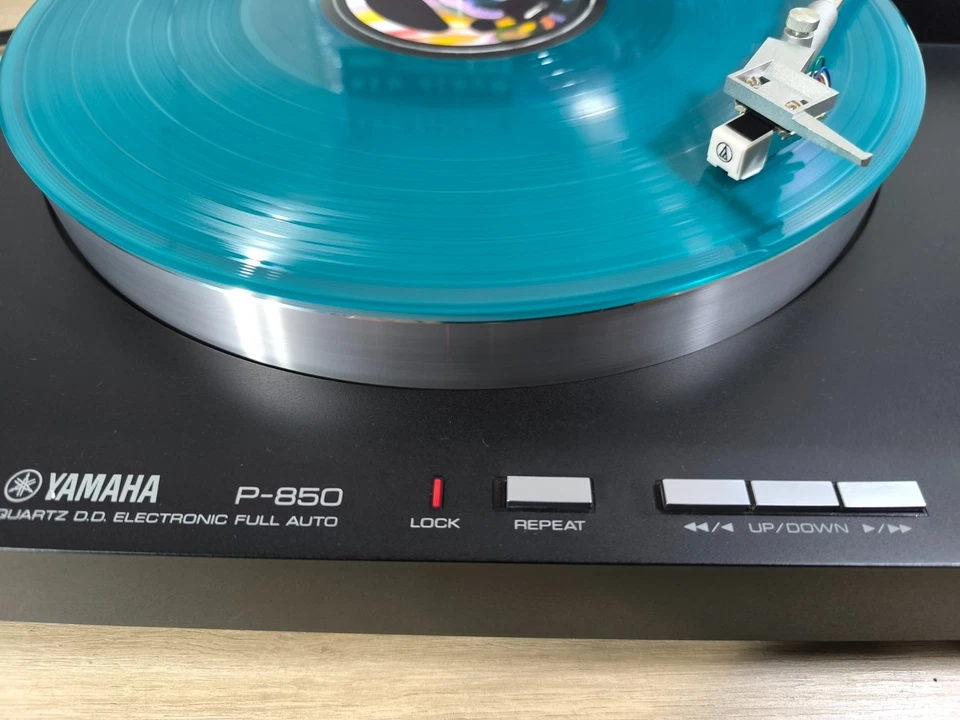 YAMAHA P-850 GIRADISCHI DIRECT DRIVE STEREO TURNTABLE AUTOMATICO AUDIOTECHNICA - Imagen 3 de 4
