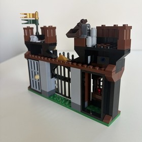 Lego Escape from Dragon's Prison 7187 Castle Kingdoms Build Only no Minifigures