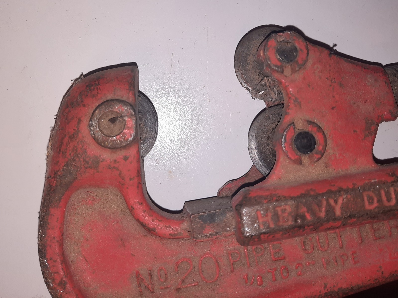 Toledo Tools No. 20 HD Pipe Cutter. 1/8 To 2 Inch Pipe.