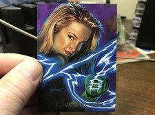 ULTRAVERSE MASTER SERIES 1994 SKYBOX # 19 ELECTRO CUTE