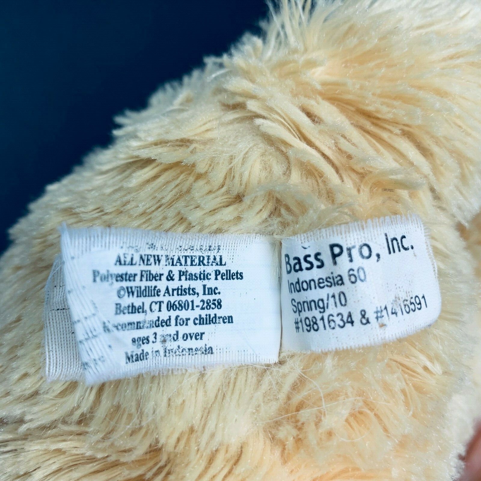 Bass Pro Shop Tan Dog Plush Brown Ears Spaniel Stuffed Animal Wildlife Artists