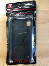 Funda negra con lápiz óptico Atus HTC 530 Desire