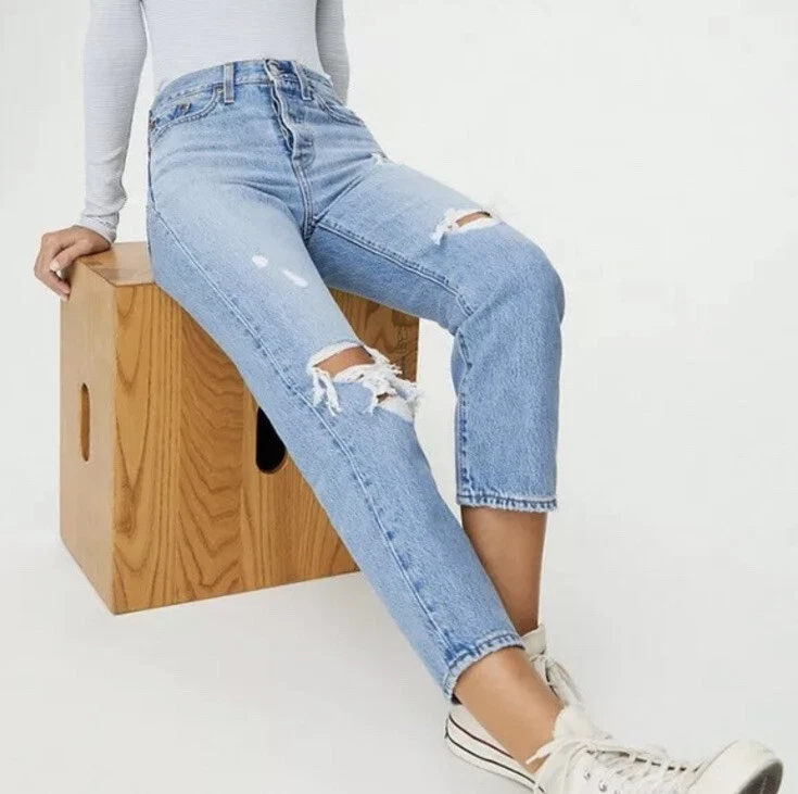 Levi's wedgie straight on sale authentically yours