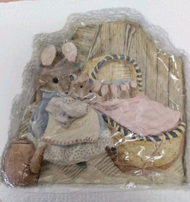 Beatrix Potter- Picture/Plaque Mommy Mouse And Baby