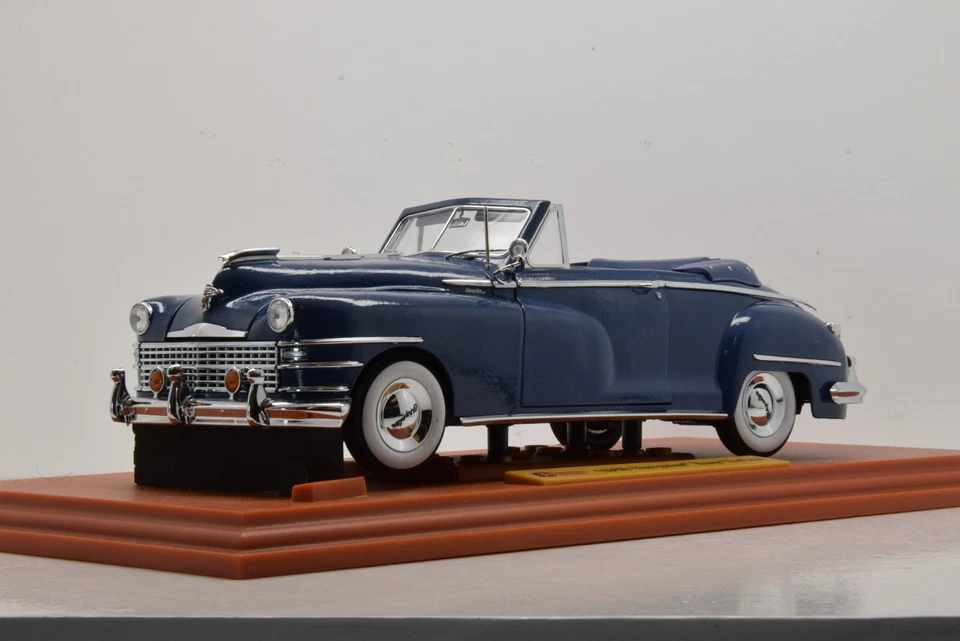 CHRYSLER NEW YORKER 1948 CHARLESTOWN COLLECTIBLES 1/18 EN BOITE À RESTAURER - Photo 3/4