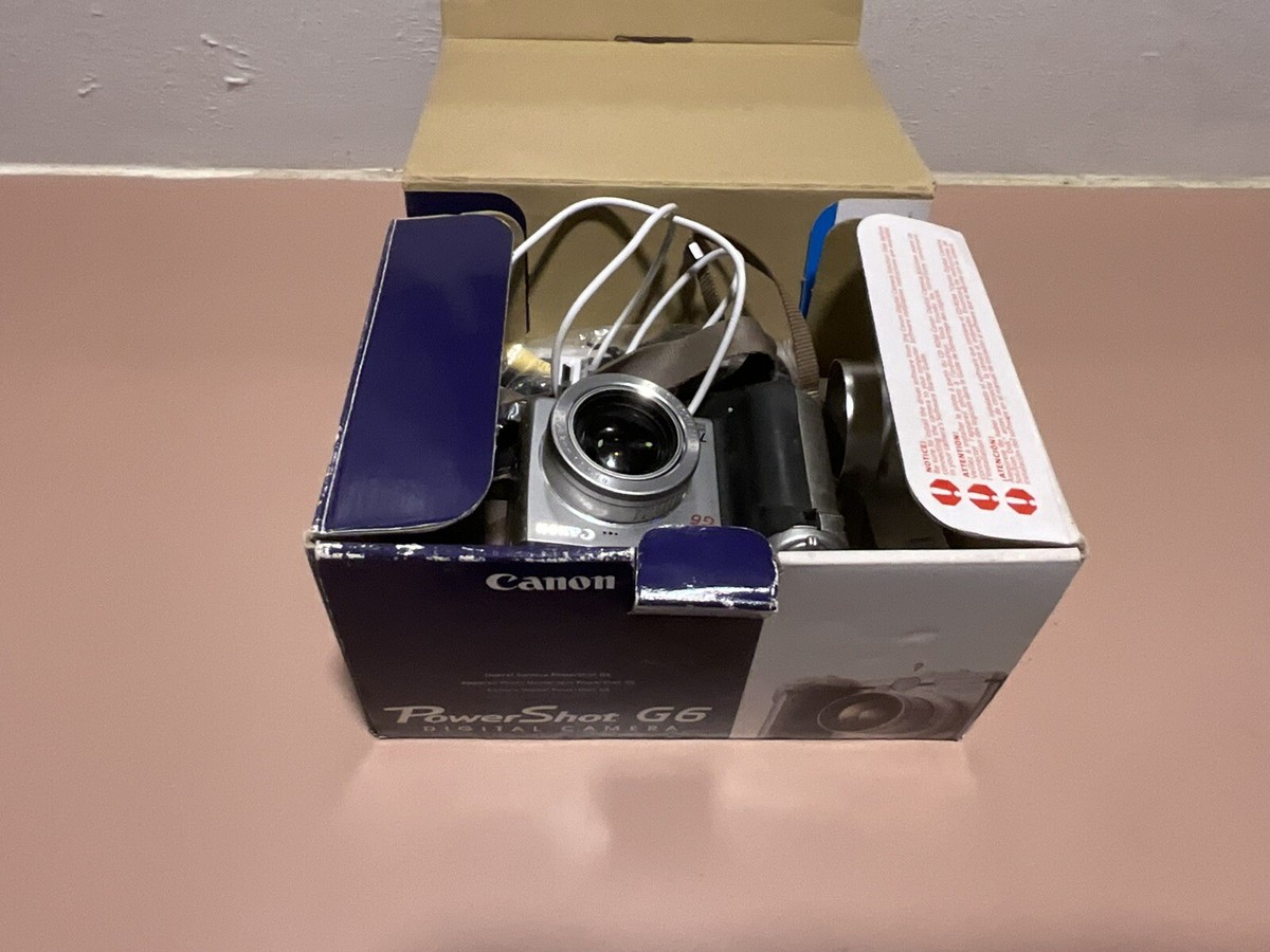 Canon Powershot G6 デジタルカメラ Canon PowerShot G6 7.1MP Digital Camera Silver-W/Battery,Case,512