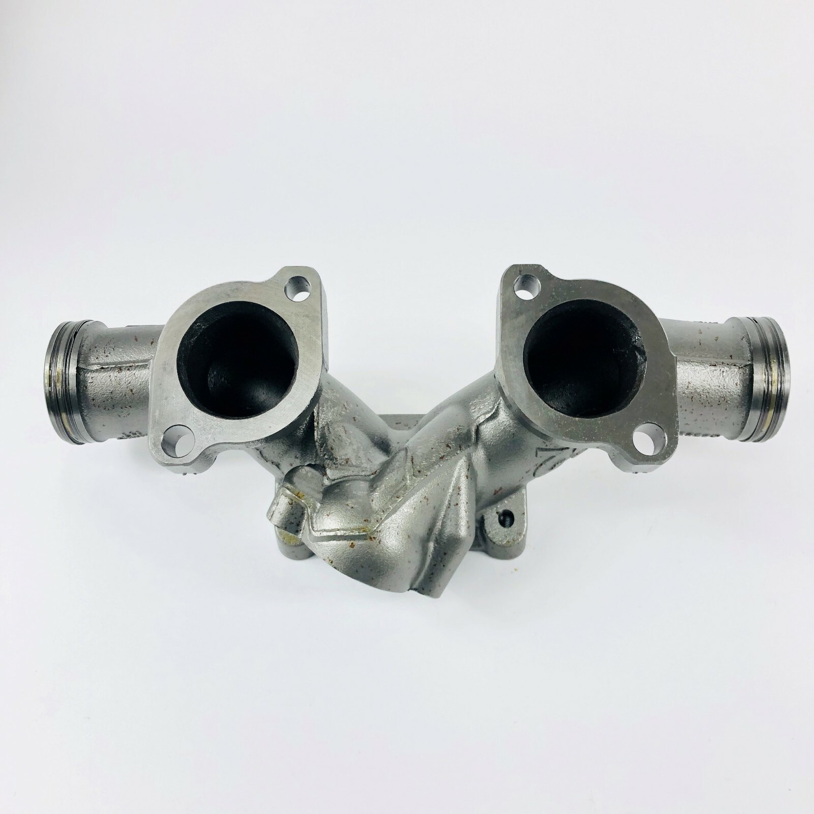 DETROIT DIESEL 23533949 EXHAUST MANIFOLD OEM, CENTER PIECE  
