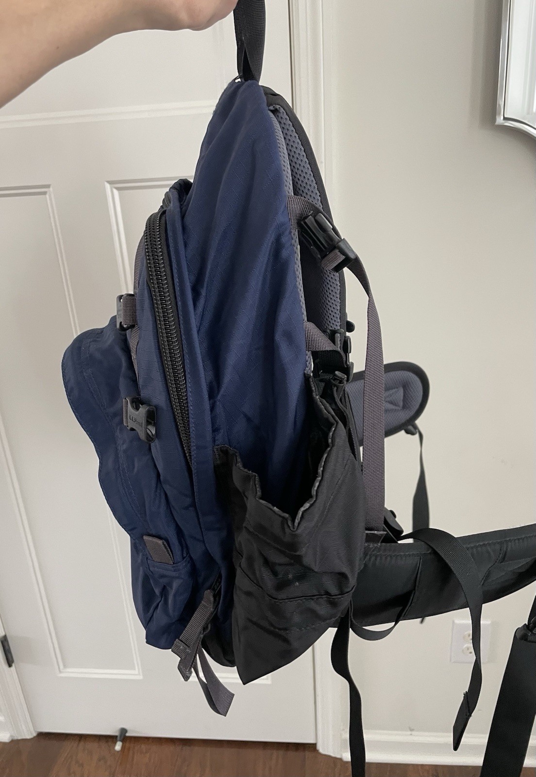 LL Bean Navy Backpack - image 9