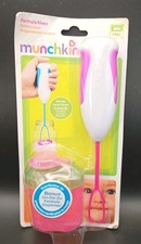 Munchkin Baby formula mixer with bonus on the go formula dispenser NEW